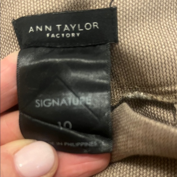 Ann Taylor Factory Women's Tan Trousers - Picture 2 of 7